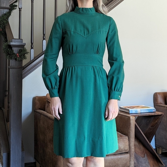 dark green LONG SLEEVE DRESS 1970's vintage S - Picture 1 of 13